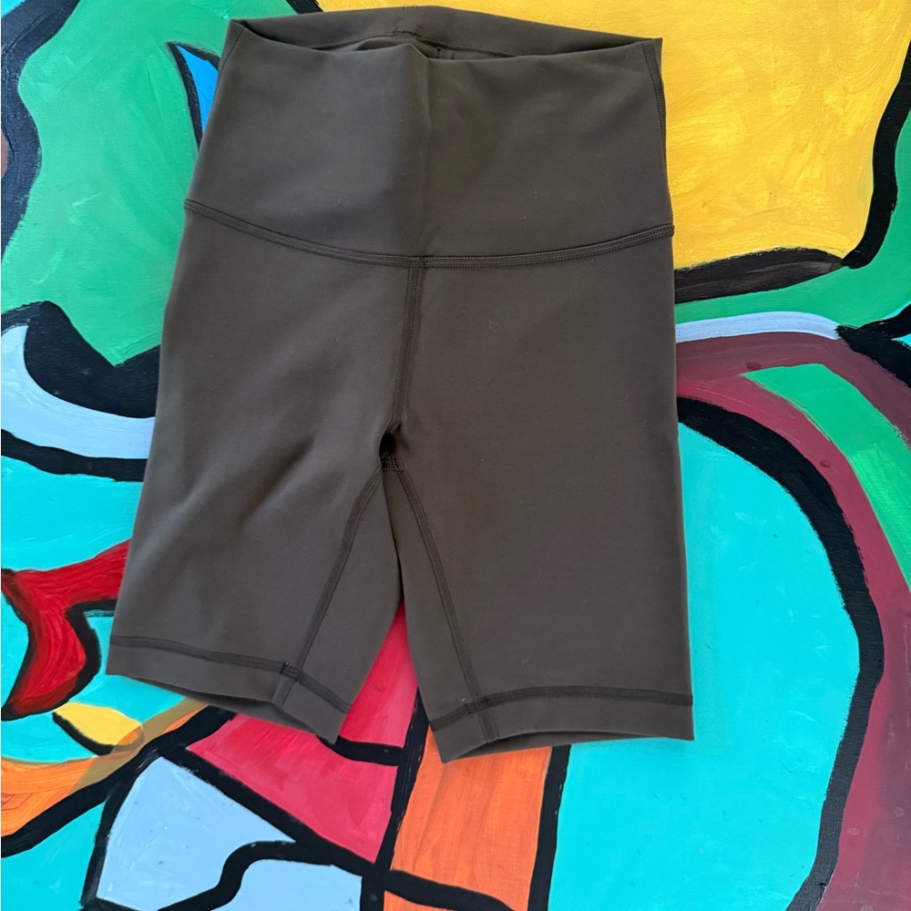 Women's Olive Green Lululemon Shorts Size 4 Bermuda Length Gorpcore Cabincore